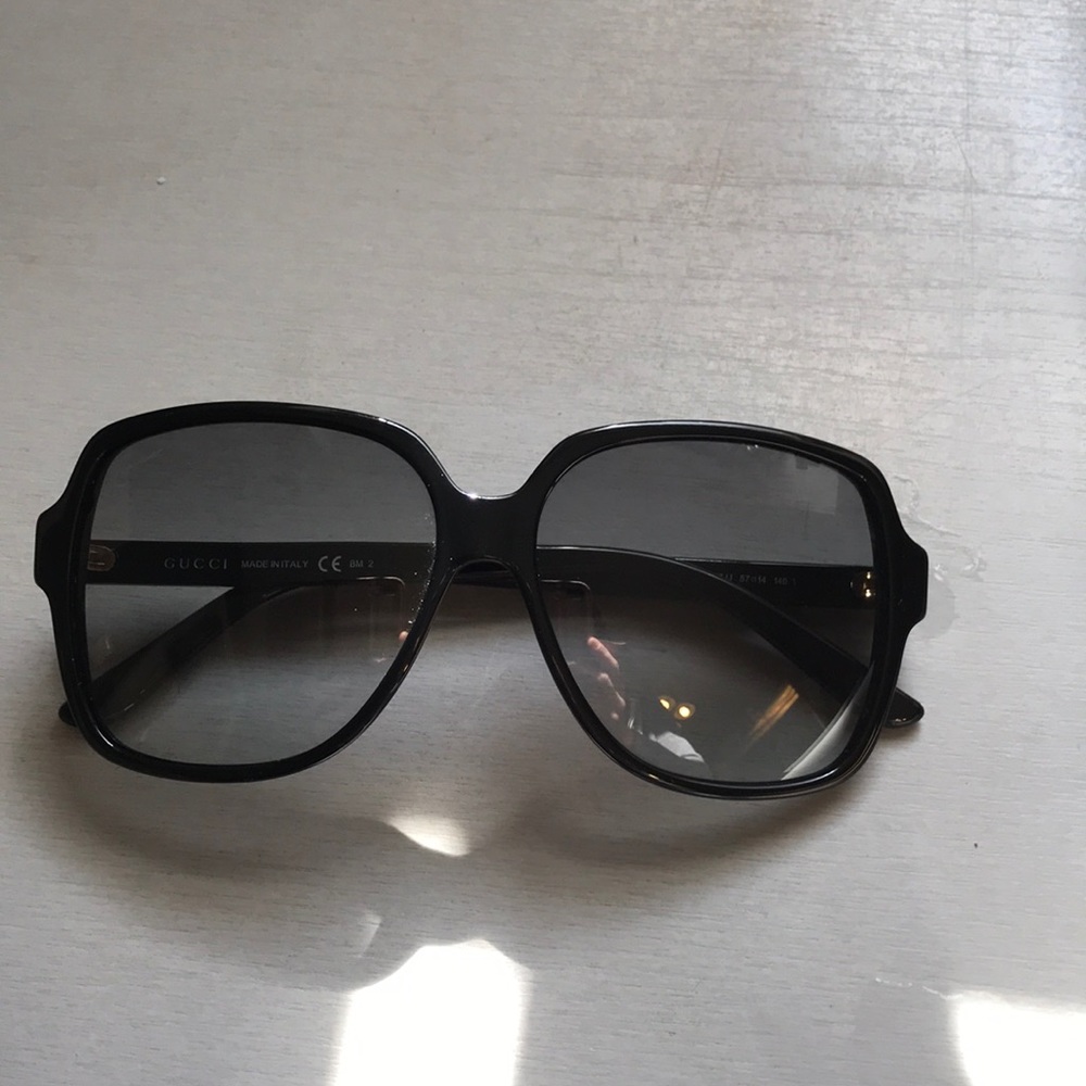 Gucci sunglasses worn a few times